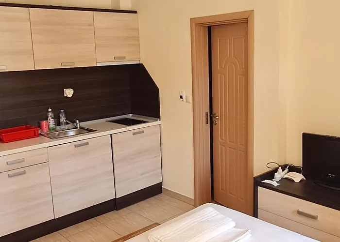 Summer Breeze Apartment